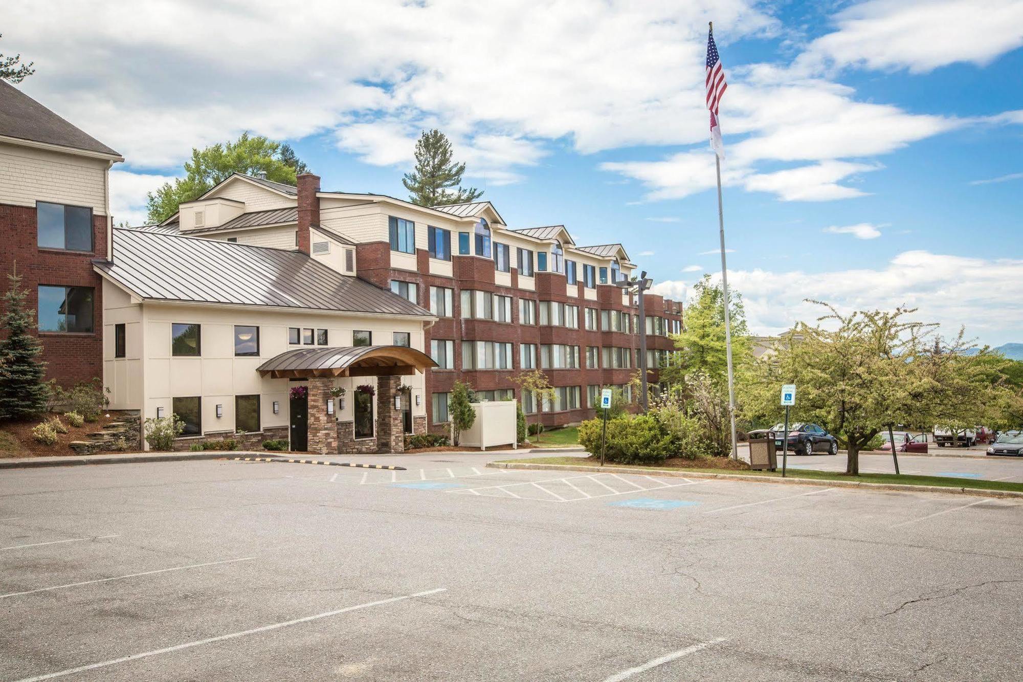 Comfort Suites South Burlington Near University Exterior foto